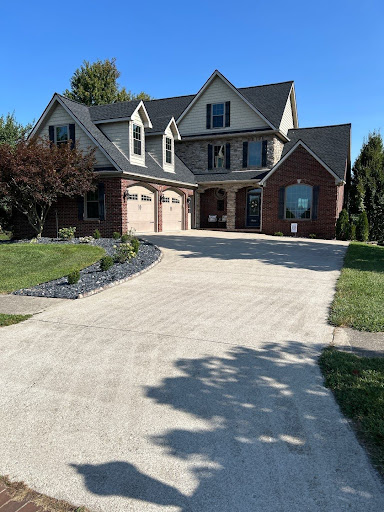 Beautiful Richmond, KY home featuring a new roof installation by AIC Roofing.
