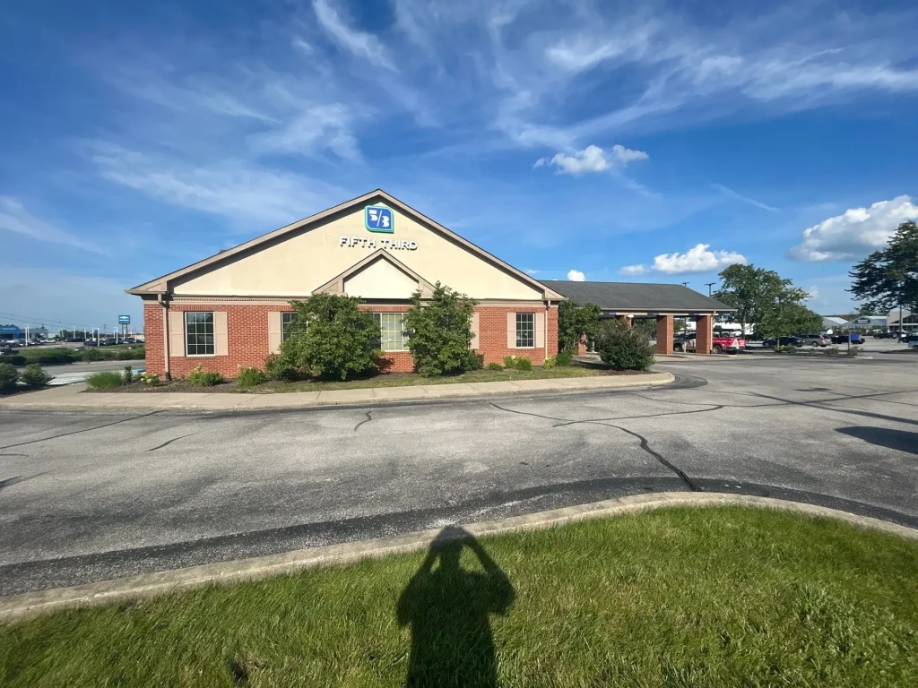 New roof replacement on a Fifth Third Bank building in Richmond, KY by AIC Roofing & Construction