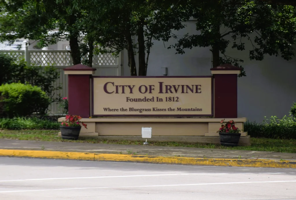 City of Irvine sign stating “Where the Bluegrass Kisses the Mountains”