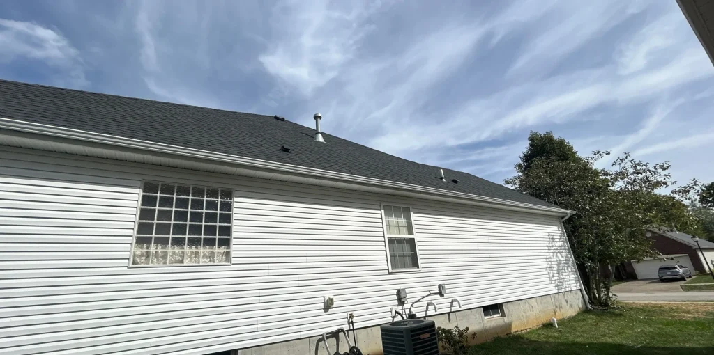 New roof and siding installation completed on a residential home in Bardstown, Kentucky.